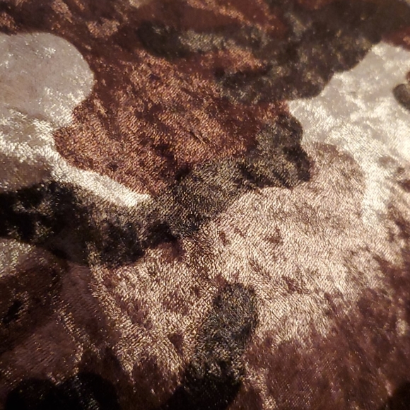 The photo dose no justice to this incredible top T - Picture 2 of 8